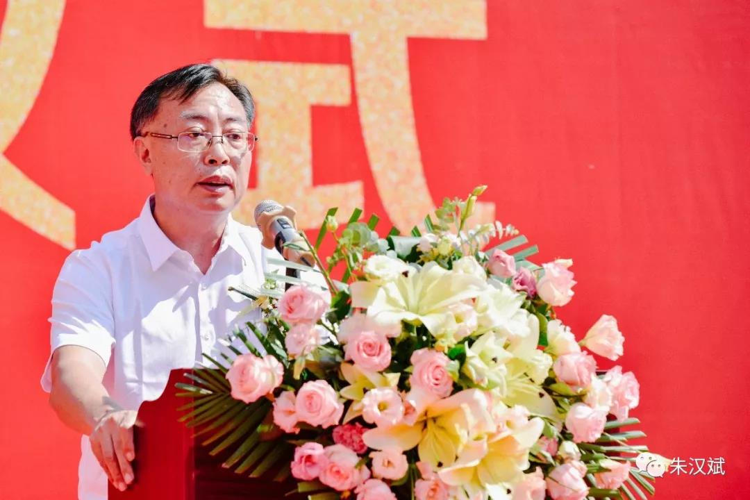 华南理工大学教授、广东华肽生物科技有限公司董事长赵谋明致辞。 华南理工大学教授、广东华肽生物科技有限公司董事长赵谋明致辞。