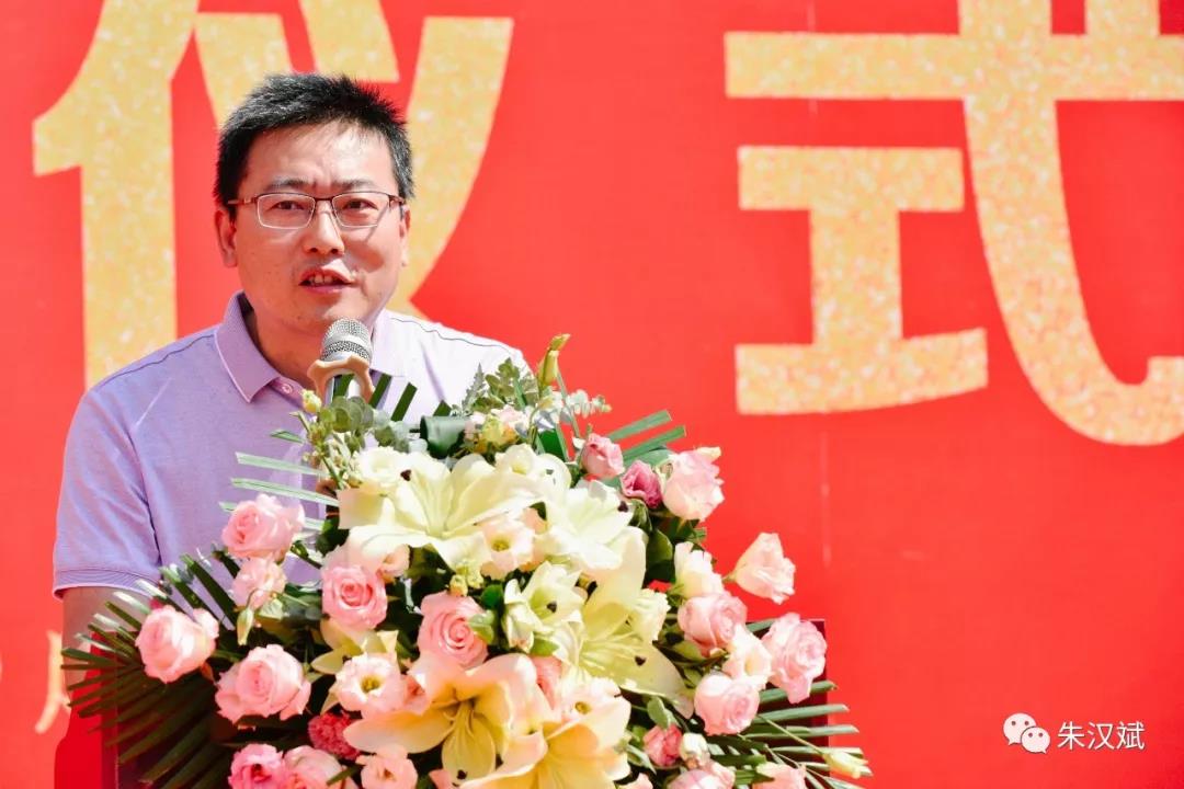 华南理工大学食品科学与工程学院副院长娄文勇讲话。 华南理工大学食品科学与工程学院副院长娄文勇讲话。